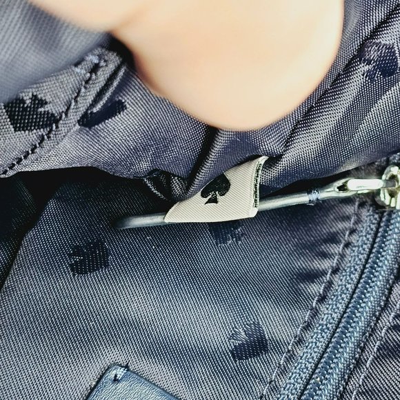 Kate Spade Jae Nylon Kiss Lip Print Crossbody Bag Navy Blue Lavender Pink Zip - Picture 10 of 14